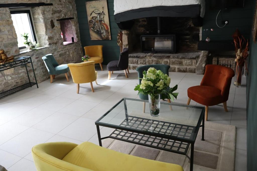 Le Relais De Porz Morvan Plomodiern エクステリア 写真